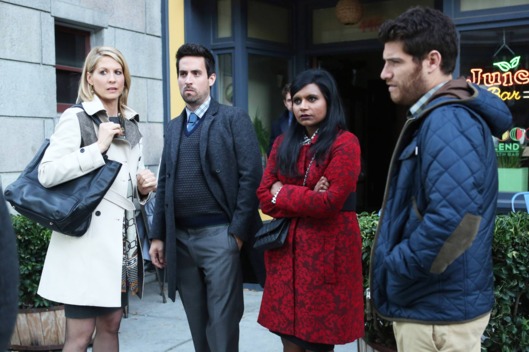 Priscilla (guest star Jenna Elfman, L) confronts Mindy (Mindy Kaling, second from R)