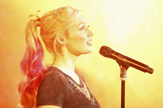 "Hanky Panky Woman" - Rayna joins Scarlett on the road for her first tour date with Luke Wheeler (Will Chase, "Smash") and is blindsided when Deacon confronts her about putting too much pressure on Scarlett too soon. Jeff goes to war against Rayna on control of the album she produced with Liam, and Juliette makes a decision about Charlie Wentworth. Gunnar struggles to write a song for a major artist, and gets help from Scarlett-sparking an idea for Rayna that could potentially be liberating for her and life-changing for Gunnar, on "Nashville,"