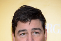 NEW YORK, NY - DECEMBER 17: Kyle Chandler attends the "The Wolf Of Wall Street" premiere at the Ziegfeld Theatre on December 17, 2013 in New York City. (Photo by Michael Loccisano/Getty Images)