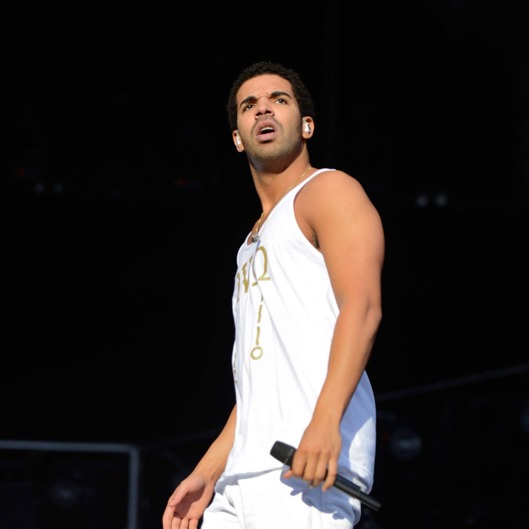 PHILADELPHIA, PA - SEPTEMBER 02: Drake performs during Budweiser Made In America Festival Benefiting The United Way - Day 2 at Benjamin Franklin Parkway on September 2, 2012 in Philadelphia, Pennsylvania. (Photo by Kevin Mazur/WireImage)