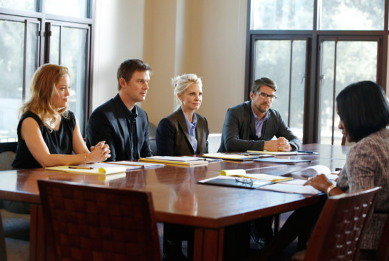 PARENTHOOD -- "Cold Feet" Episode 520 -- Pictured: (l-r) Erika Christensen as Julia Braverman-Graham, Peter Krause as Adam Braverman, Monica Potter as Kristina Braverman, Zachary Knighton as Evan Knight -- (Photo by: Trae Patton/NBC) PARENTHOOD -- "Cold Feet" Episode 520 -- Pictured: (l-r) Erika Christensen as Julia Braverman-Graham, Peter Krause as Adam Braverman, Monica Potter as Kristina Braverman, Zachary Knighton as Evan Knight -- (Photo by: Trae Patton/NBC)
