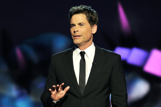 MOUNTAIN VIEW, CA - DECEMBER 12: Rob Lowe is a presenter at the 2014 Breakthrough Prizes Awarded in Fundamental Physics and Life Sciences Ceremony at NASA Ames Research Center on December 12, 2013 in Mountain View, California. (Photo by Steve Jennings/Getty Images for MerchantCantos)