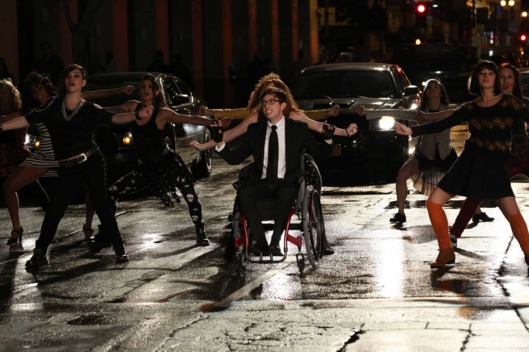 GLEE: Artie (Kevin McHale, C) performs in the "Tested" episode of GLEE airing Tuesday, April 15 (8:00-9:00 PM ET/PT) on FOX. ©2014 Fox Broadcasting Co. CR: Mike Yarish/FOX