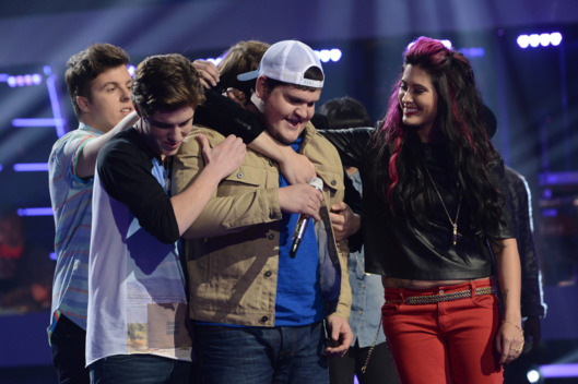 AMERICAN IDOL XIII: Dexter Roberts (Center) is elimnated on AMERICAN IDOL XIII airing Thursday, April 17 (9:00-9:30 PM ET / PT) on FOX. CR: Michael Becker / FOX. Copyright 2014 / FOX Broadcasting.