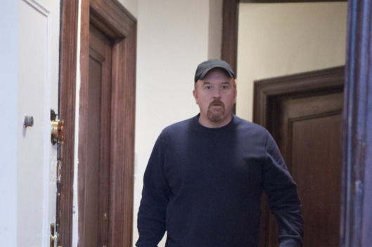 LOUIE: Episode 1: "Back" (Airs Monday, May 5, 10:00 pm e/p). Pictured: Louis C.K. as Louie. CR: K.C. Bailey/FX