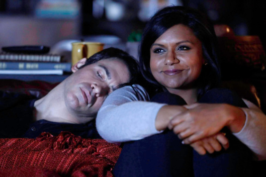 THE MINDY PROJECT: Mindy (Mindy Kaling, R) and Danny (Chris Messina, L) share some quality time in the "Danny and Mindy" Season Finale episode of THE MINDY PROJECT airing Tuesday, May 6 (9:30-10:00 PM ET/PT) on FOX. ©2014 Fox Broadcasting Co. Cr: Jordin Althaus/FOX