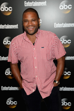 NEW YORK, NY - MAY 13: Anthony Anderson attends the Entertainment Weekly & ABC Upfronts Party at Toro on May 13, 2014 in New York City. (Photo by Jamie McCarthy/Getty Images for Entertainment Weekly)