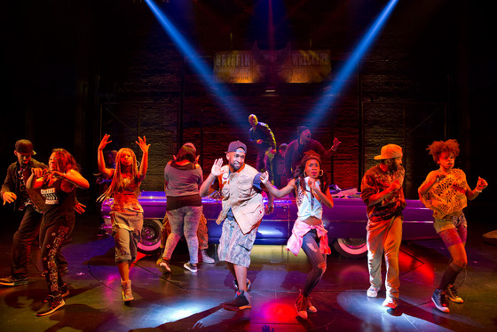 Holler If Ya Hear MePalace TheatreCast List:Saul WilliamsChristopher JacksonSaycon SengblohBen ThompsonJohn Earl JelksJoshua BooneDyllon BurnsideTonya Pinkins Afi BijouMel Charlot Carrie Compere Otis CottonAriana Groover Jared JosephJahi KearseMuata LangleyValentine NortonChristina SajousCharlene “Chi Chi” SmithJaime Lincoln SmithDonald Webber, Jr. Joaquina KalukangoProduction Credits:Kenny Leon (Direction)Wayne Cilento (Choreography)Edward Pierce (Scenic Design)Zachary G. Borovay (Projections)Reggie Ray (Costume Design)Mike Baldassari (Lighting Design)John Shivers and David Patridge (Sound Design)Daryl Waters (Music Supervision)Other Credits:Lyrics by: Tupac ShakurMusic by: Tupac ShakurBook by: Todd Kreidler Holler If Ya Hear MePalace TheatreCast List:Saul WilliamsChristopher JacksonSaycon SengblohBen ThompsonJohn Earl JelksJoshua BooneDyllon BurnsideTonya Pinkins Afi BijouMel Charlot Carrie Compere Otis CottonAriana Groover Jared JosephJahi KearseMuata LangleyValentine NortonChristina SajousCharlene “Chi Chi” SmithJaime Lincoln SmithDonald Webber, Jr. Joaquina KalukangoProduction Credits:Kenny Leon (Direction)Wayne Cilento (Choreography)Edward Pierce (Scenic Design)Zachary G. Borovay (Projections)Reggie Ray (Costume Design)Mike Baldassari (Lighting Design)John Shivers and David Patridge (Sound Design)Daryl Waters (Music Supervision)Other Credits:Lyrics by: Tupac ShakurMusic by: Tupac ShakurBook by: Todd Kreidler