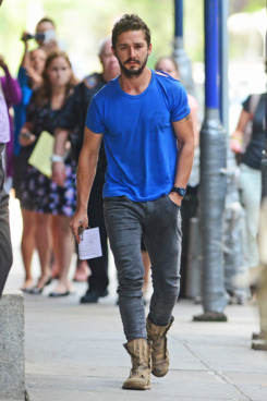 Shia LaBeouf leaves police precinct after being arrested in New York City.<P>Pictured: Shia LaBeouf<B>Ref: SPL790460 270614 </B><BR/>Picture by: Steffman-Turgeon / Splash News<BR/></P><P><B>Splash News and Pictures</B><BR/>Los Angeles:310-821-2666<BR/>New York:212-619-2666<BR/>London:870-934-2666<BR/>photodesk@splashnews.com<BR/></P>