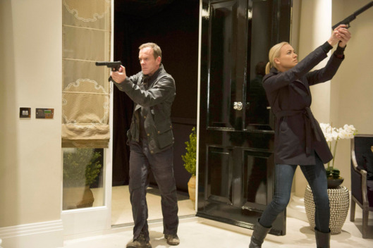 24: LIVE ANOTHER DAY: Jack (Kiefer Sutherland, L) leads Kate (Yvonne Strahovski, R) on a mission to locate a target in the "9:00 PM - 10:00 PM" episode of 24: LIVE ANOTHER DAY airing Monday, July 7 (9:00-10:00 PM ET/PT) on FOX. ©2014 Fox Broadcasting Co. Cr: Chris Raphael/FOX