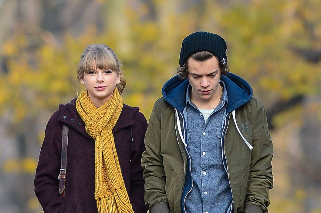 NEW YORK, NY - DECEMBER 02: Taylor Swift and Harry Styles are seen walking around Central Park on December 02, 2012 in New York City. (Photo by David Krieger/Bauer-Griffin/GC Images)