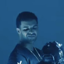 drake in anaconda music video