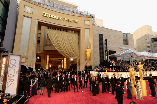 HOLLYWOOD, CA - MARCH 02: A general view of the red carpet at the Oscars held at Hollywood & Highland Center on March 2, 2014 in Hollywood, California. (Photo by Kevork Djansezian/Getty Images)
