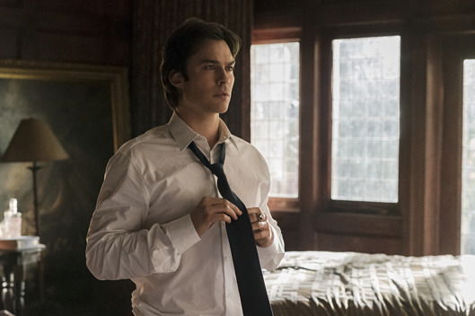 The Vampire Diaries -- "Let Her Go" Ian Somerhalder as Damon.