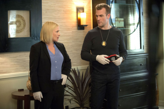 "Family Secrets" -- Avery confronts the hacker who released her patient\'s information online when she was a psychologist. Also, Krumitz spots the man who murdered his parents and threatens him, on the season finale of CSI: CYBER. Photo: Neil Jacobs/CBS ???2015 CBS Broadcasting, Inc. All Rights Reserved