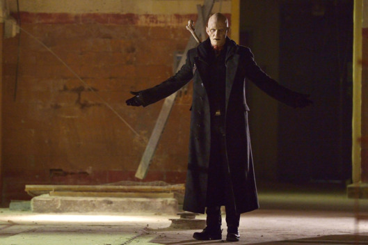 THE STRAIN -- "The Born" -- Episode 207 (Airs August 23, 10:00 pm e/p) Pictured: Rupert Penry-Jones as Quinlan. CR: Michael Gibson/FX