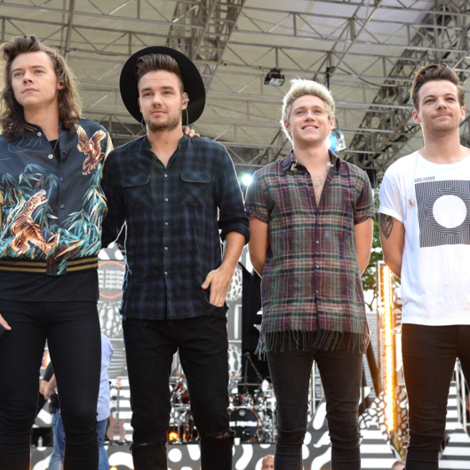One Direction Performs On ABC's "Good Morning America"