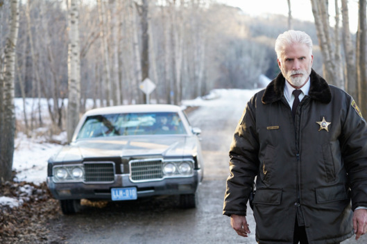 FARGO -- “Before The Law” -- Episode 202 (Airs October 19, 10:00 pm e/p) Pictured: Ted Danson as Hank Larsson.CR: Chris Large/FX