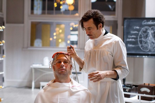 Clive Owen.