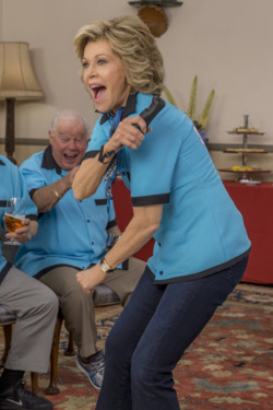 Grace and Frankie Recap: Old Friends, New Hips