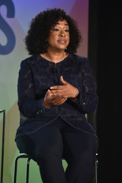 Shonda Rhimes Didn't Know Sara Ramirez Wasn't Returning to Grey's Anatomy Until You Did