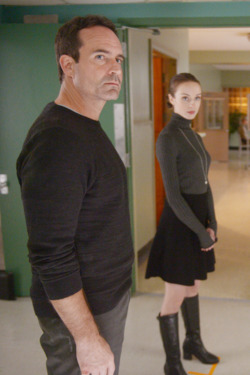 Wayward Pines Season Premiere Recap: Fear and Loathing