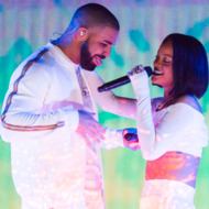 Rihanna Gives In to Drake's Persistent Love, Totally Hugs Him First At His Concert
