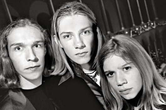 12/14/97 PHOTOG: Bill O'Leary The Building Museum, NW DC Teen sensations 'Hanson', shot during a 45