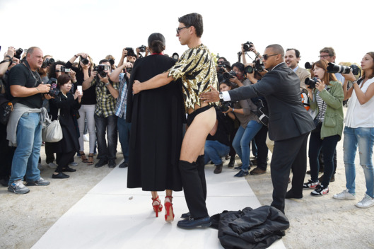 Celebrity Sighting At Paris Fashion Week, Womenswear SS 2015 : September 30th
