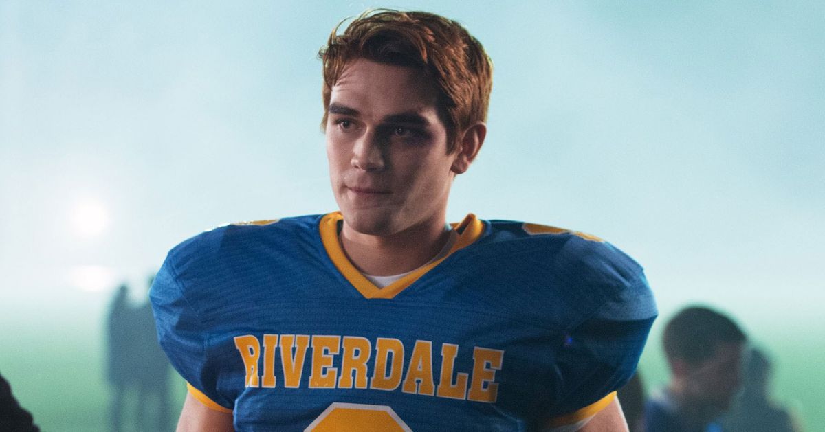 Riverdale Star KJ Apa On Whats Going to Happen to 