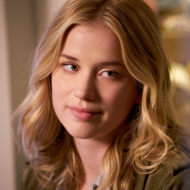You Co-Showrunner Breaks Down Beck’s Surprising Twist