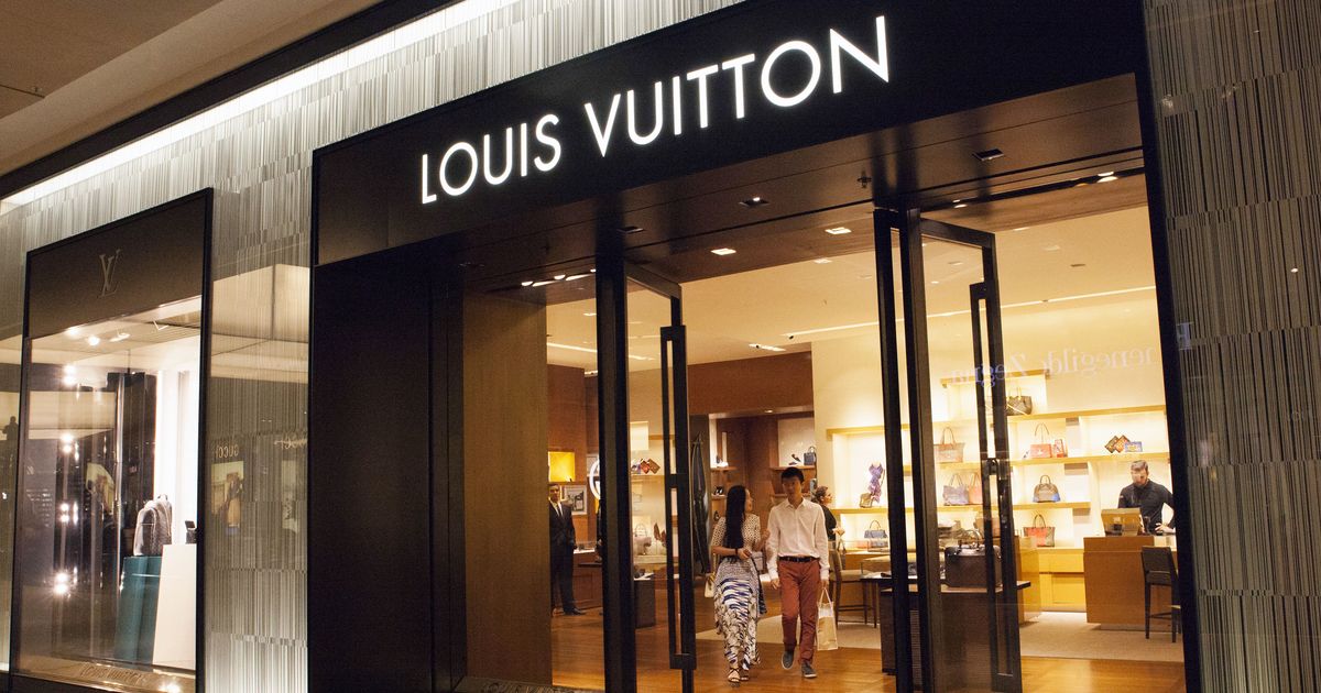 Report: Louis Vuitton’s Rio de Janeiro Store Was Robbed After Its Show