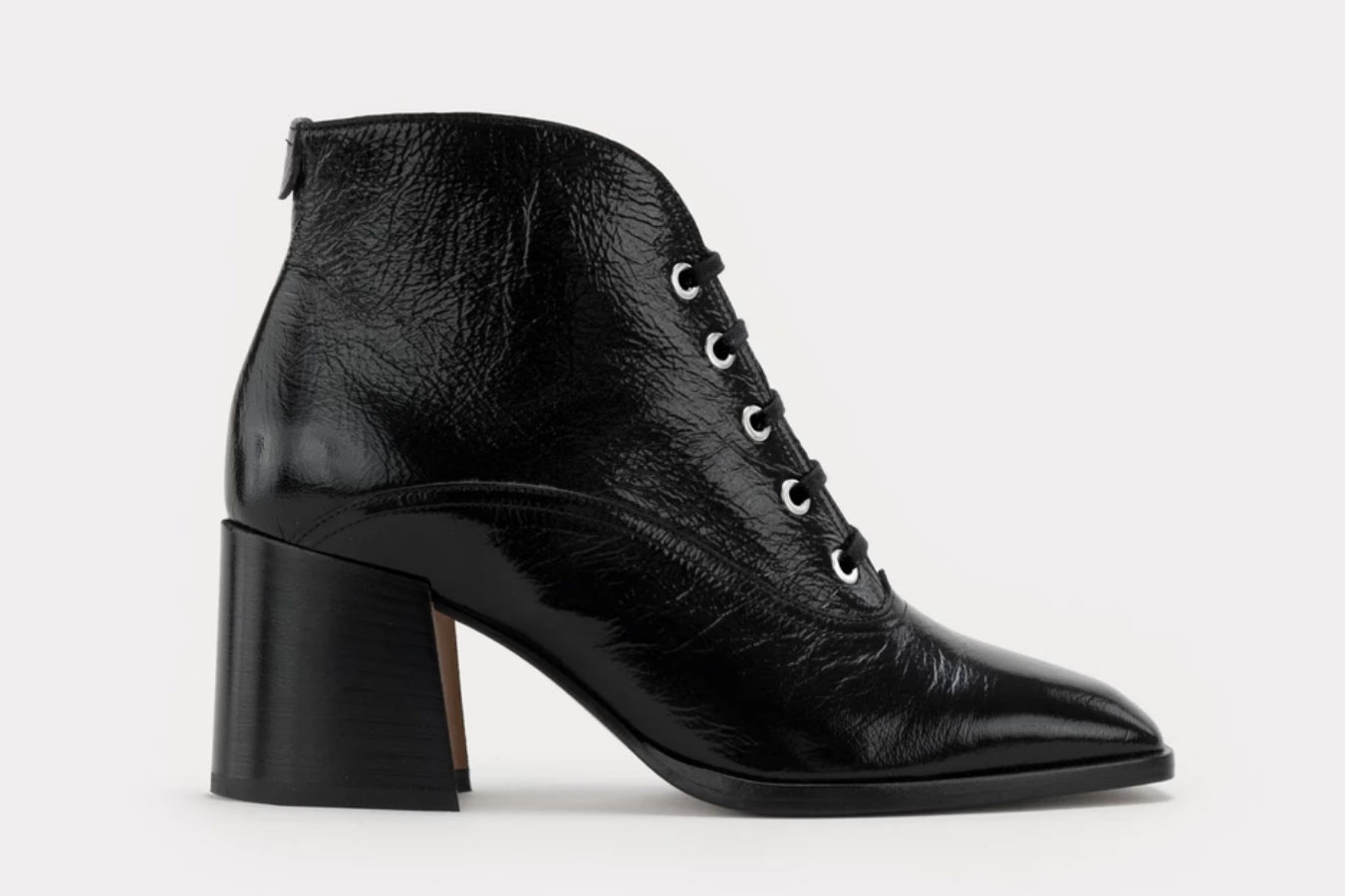 30 Best Fall Boots for Women: Cute Boot Trends for Fall 2019