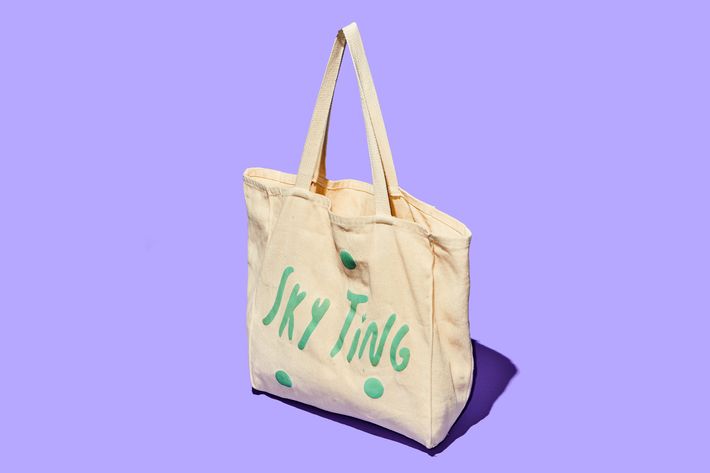 The Best Status Tote Bags | The Strategist | New York Magazine