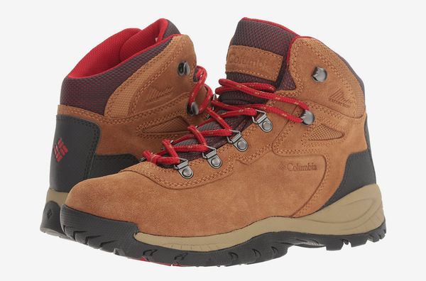 21 Best Women’s Hiking Boots to Buy 2019 | The Strategist | New York ...