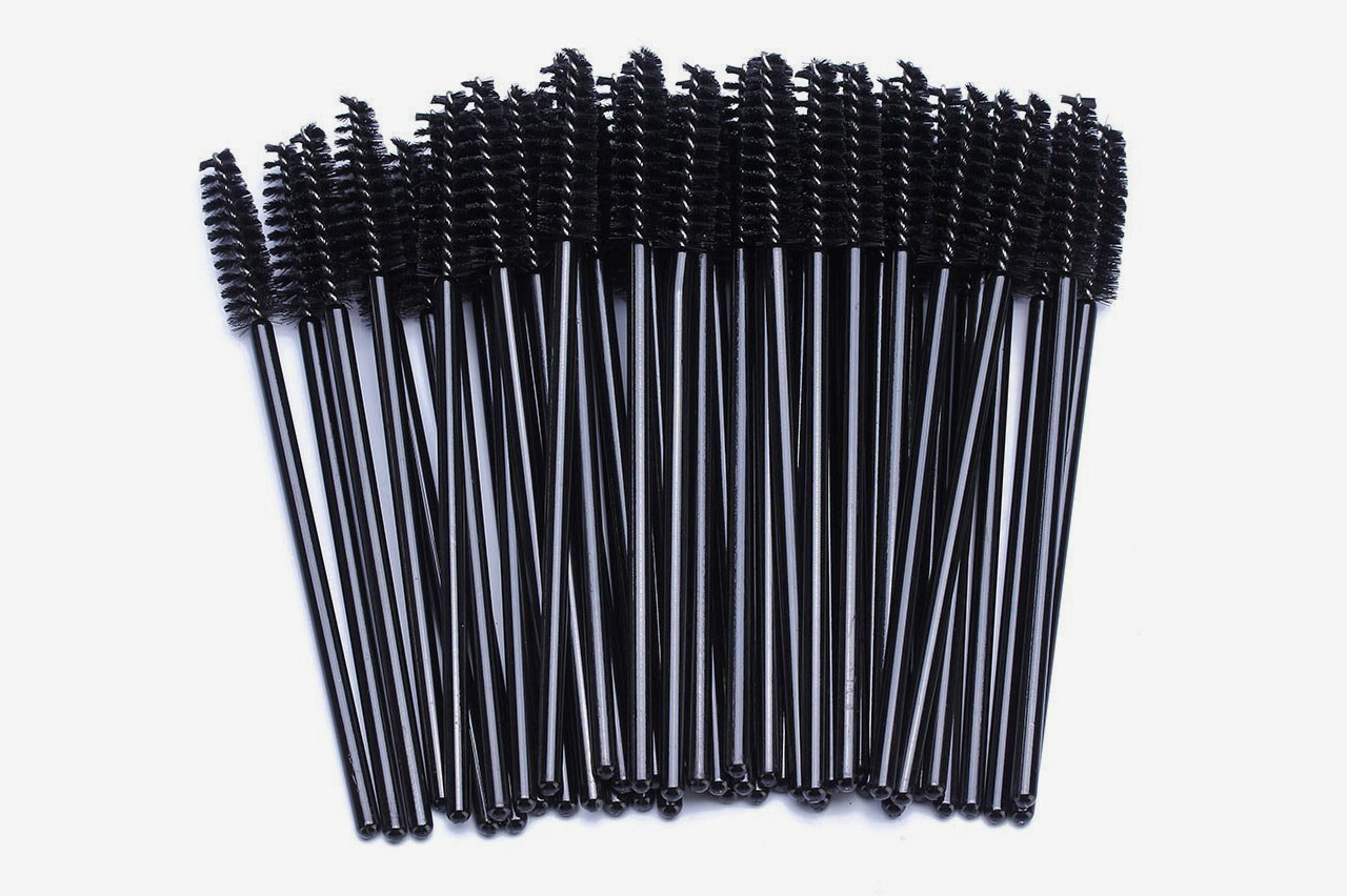 How to Grow Your Eyelashes Faster 2018