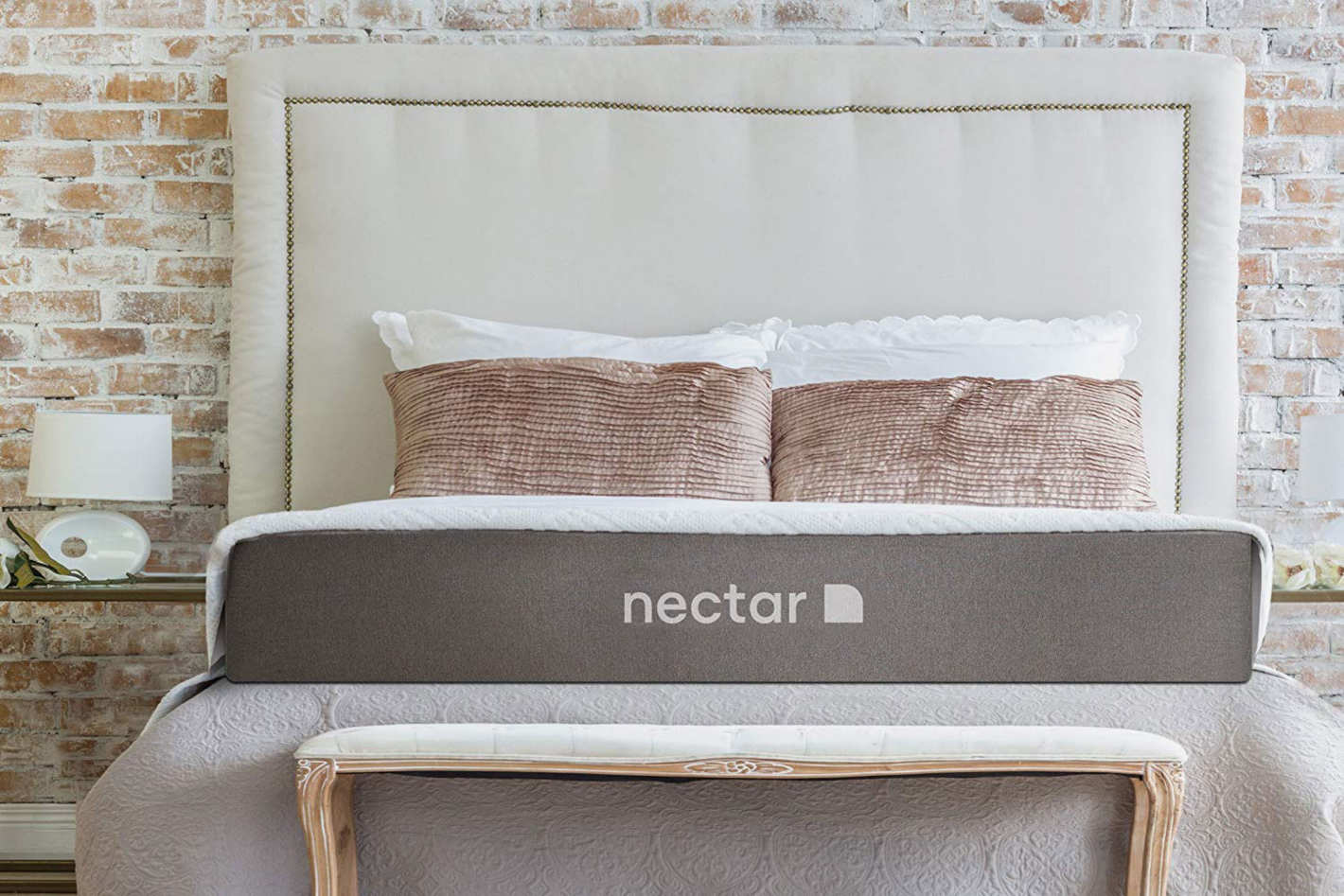 Nectar Queen Mattress and 2 Free Pillows