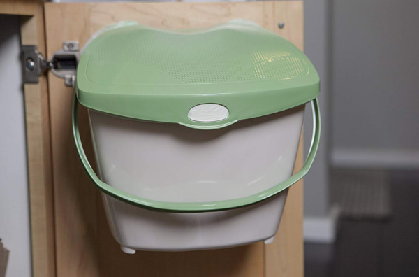 13 Stylish Compost Bins For Your Small Kitchen 2018 The Strategist   M.w600.h396 