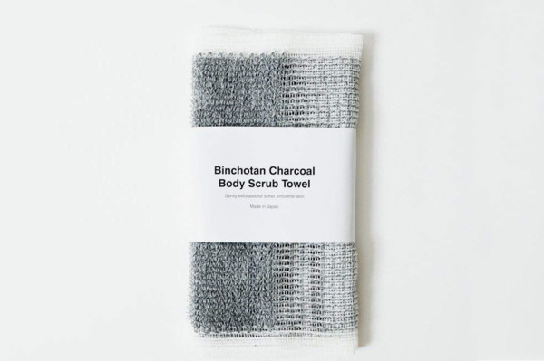 Morihata Binchotan Activated Charcoal Body Scrub Towel