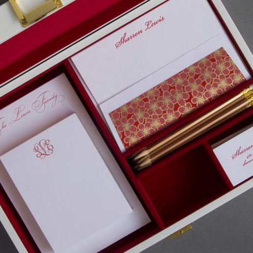 The 12 Best Personalized Stationery Sets 2019