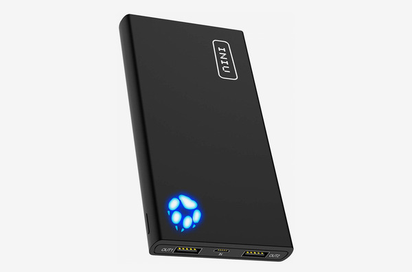 11 Best Portable Chargers And Power Banks 2019 | The Strategist | New ...