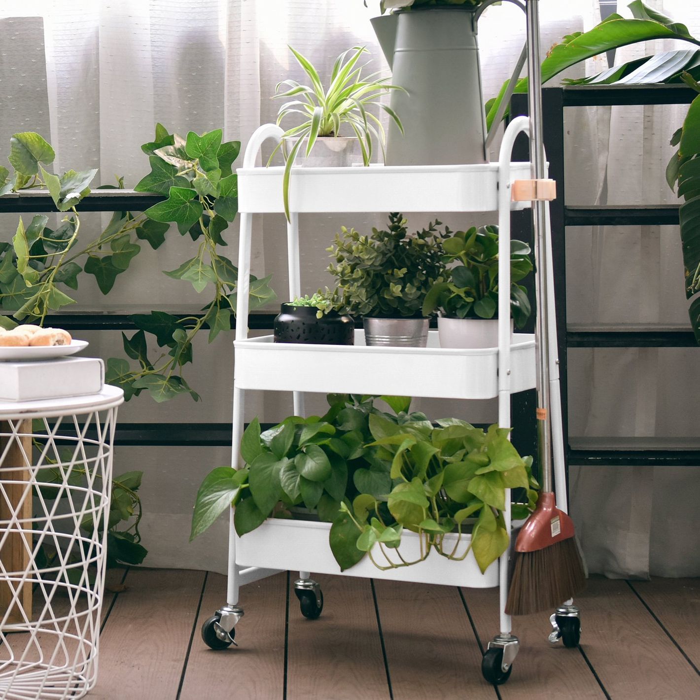 22 Best Plant Stands 2019