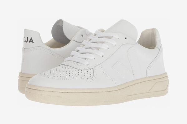vejas all white