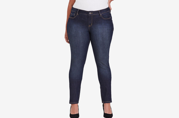 25 Best Plus Size Jeans According To Real Women 2019 The Strategist 4936