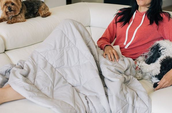 11 Best Weighted Blankets to Gift, According to Experts 2019 | The