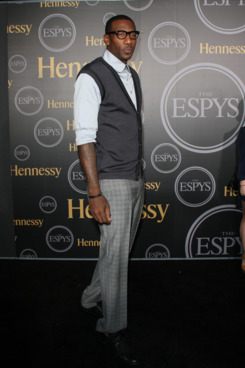 If we had to guess what was going on here, we'd say Amar'e Stoudemire is taking in how way too trendy he is for the ESPYs.