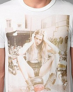 The controversial tee in question.