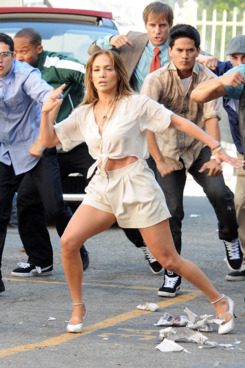 J. Lo.