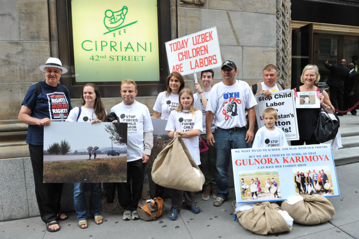 Protesters outside the Guli show.