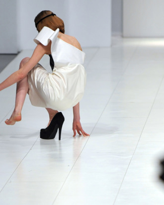 Model down.